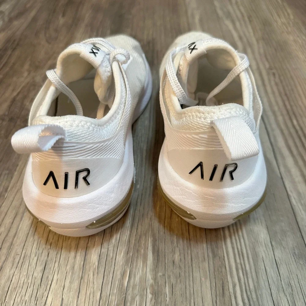 Nike Air Max Women's Size 11‎ White Running Shoes Sneakers AT2505-100 Comfort